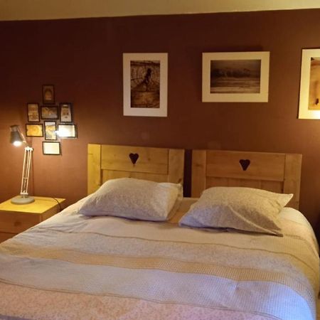 Le Mas Franc Bed & Breakfast Enveitg Екстериор снимка
