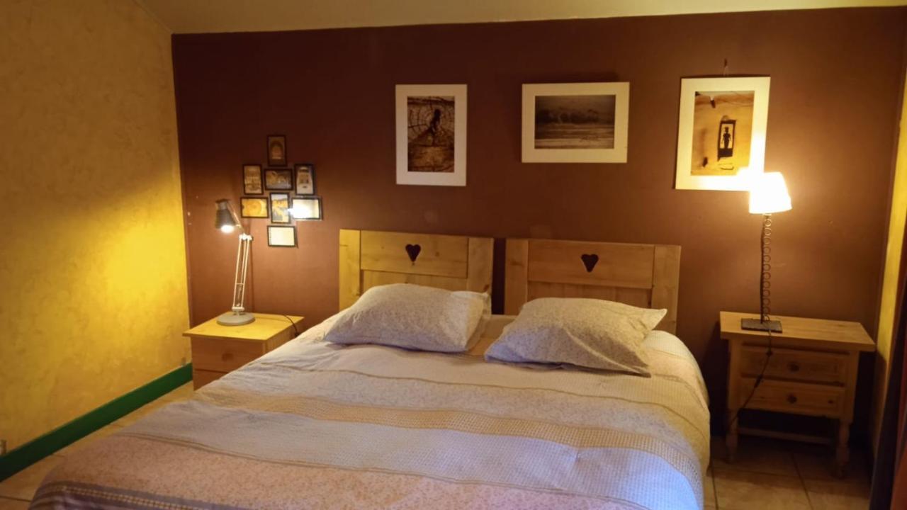 Le Mas Franc Bed & Breakfast Enveitg Екстериор снимка